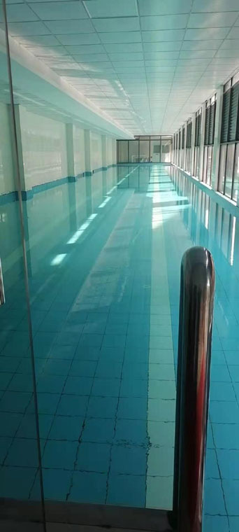 彭山縣費山路別墅恒溫泳池